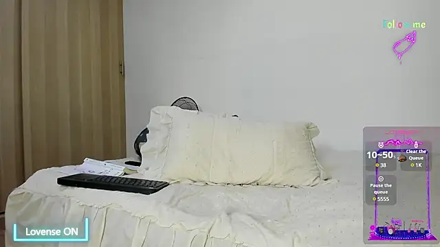 Snapshot of Sebastian-Dash chatting on December 2024 02:26:02 PM Sebastian-Dash online show from December 2024 02:26:02 PM