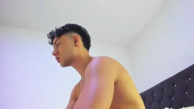 Snapshot of Sebastian-Dash chatting on March 2025 03:15:01 AM Sebastian-Dash online show from March 2025 03:15:01 AM