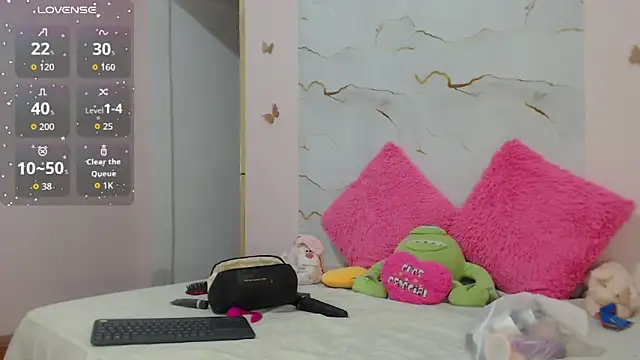 MeganColins1 online show from March 2026 06:15:02 PM