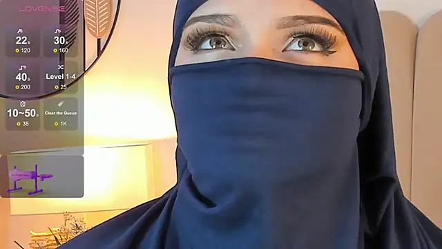 Snapshot of anna-henao chatting on February 2025 04:26:01 PM anna-henao online show from February 2025 04:26:01 PM