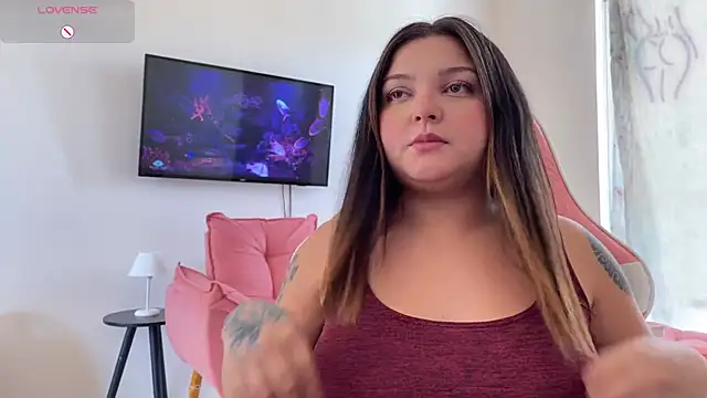 Snapshot of SweetPaige_ chatting on March 2025 06:07:02 PM SweetPaige online show from March 2025 06:07:02 PM