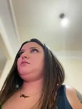 Snapshot of SweetPaige_ chatting on March 2025 10:04:02 PM SweetPaige online show from March 2025 10:04:02 PM