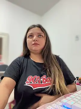 Snapshot of SweetPaige_ chatting on September 2025 03:46:01 PM SweetPaige online show from September 2025 03:46:01 PM