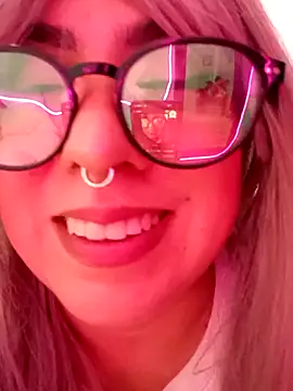 Snapshot of Celestte22 chatting on November 2025 01:48:02 AM Celestte22 online show from November 2025 01:48:02 AM