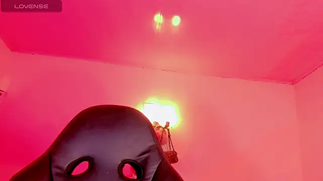 naomy  xx online show from February 2026 03:29:02 AM