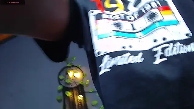 ItsVenuss online show from March 2025 11:32:02 PM