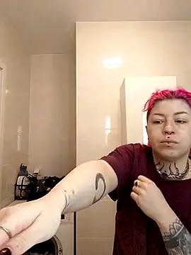 Snapshot of divine_eve chatting on February 2025 02:48:02 PM divine eve online show from February 2025 02:48:02 PM