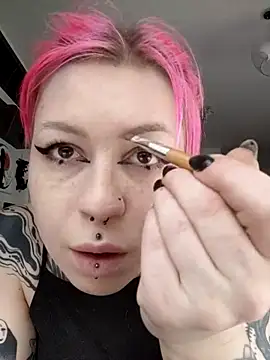 Snapshot of divine_eve chatting on March 2025 11:42:02 AM divine eve online show from March 2025 11:42:02 AM