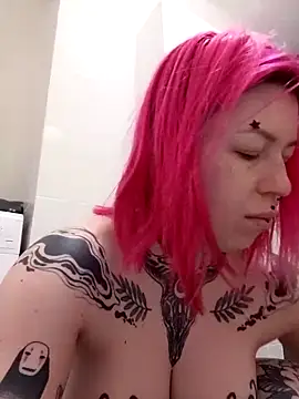 Snapshot of divine_eve chatting on March 2025 01:29:02 PM divine eve online show from March 2025 01:29:02 PM