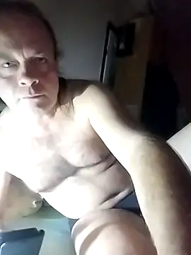 Snapshot of 1Kalandor@xh chatting on December 2025 08:37:02 PM 1Kalandorxh online show from December 2025 08:37:02 PM