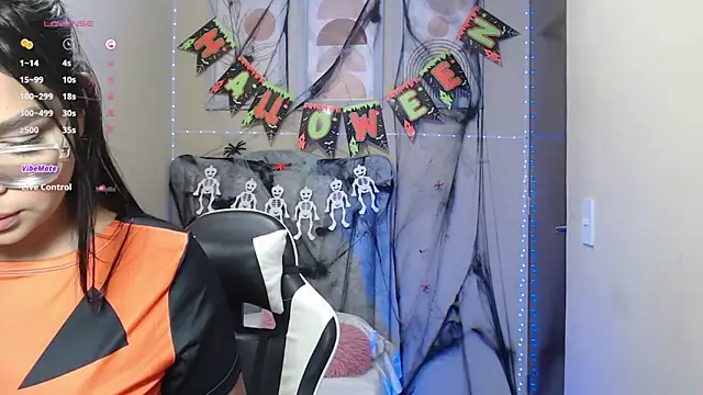 lindsay sweet2 online show from October 2025 05:57:02 AM