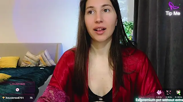 marrycolins online show from April 2026 03:00:02 AM