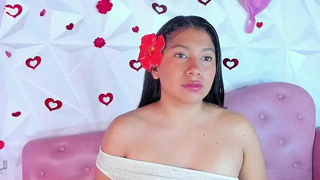 Snapshot of LinnaGardenia chatting on February 2025 02:32:02 PM LinnaGardenia online show from February 2025 02:32:02 PM