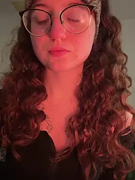  foxygirl  online show from December 2024 09:24:01 PM