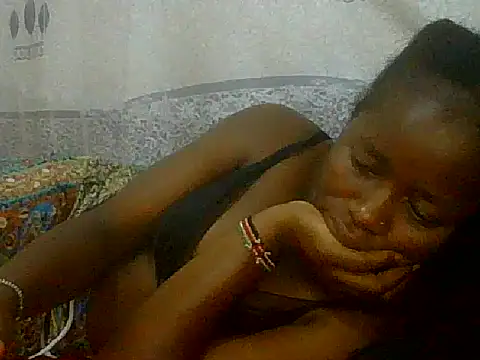 Snapshot of pretty_nanah chatting on September 2025 09:42:01 PM pretty nanah online show from September 2025 09:42:01 PM