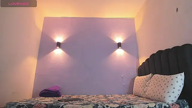 Sofia Clauss  online show from March 2025 04:08:02 AM