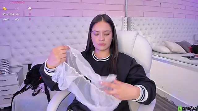 Yaaky  online show from January 2025 05:56:01 AM