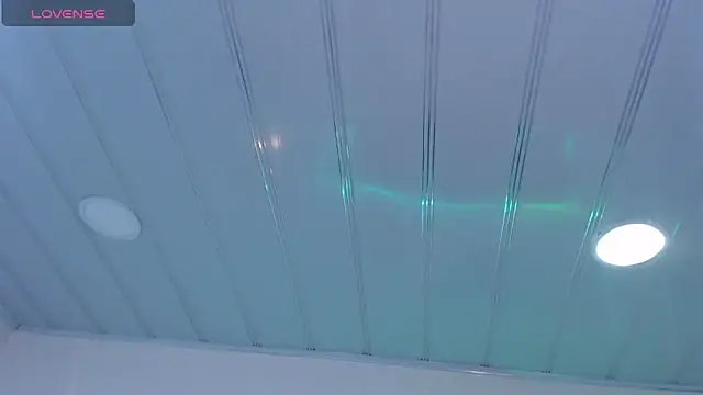 candy lux  online show from February 2026 09:07:01 PM