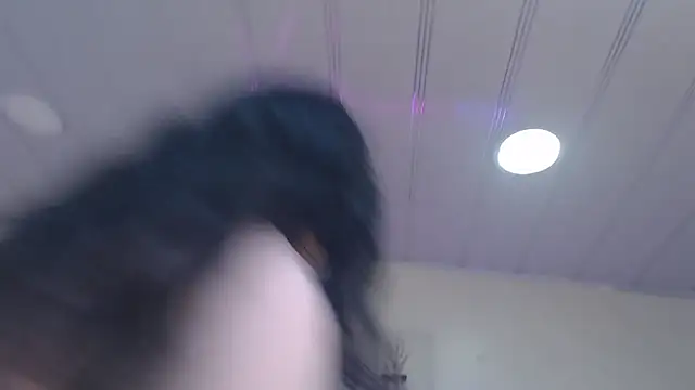Snapshot of candy_lux_ chatting on May 2026 04:14:02 PM candy lux online show from May 2026 04:14:02 PM