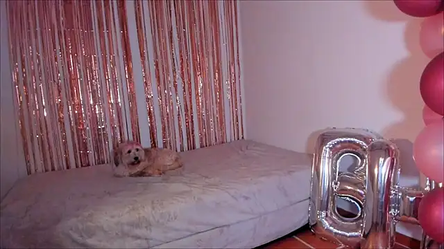 Lauren A online show from January 2025 07:34:01 PM