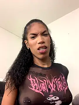 Snapshot of turabbitxx chatting on October 2025 02:41:02 AM turabbitxx online show from October 2025 02:41:02 AM