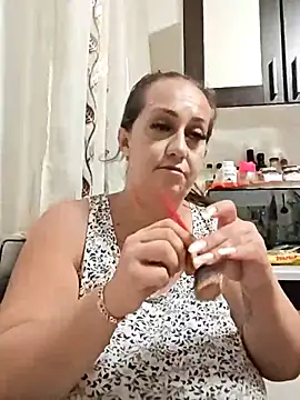 AvaLloyd online show from September 2025 02:48:02 AM