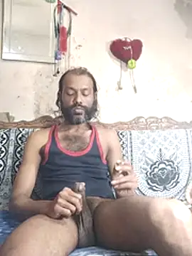 BadBoySmoker7070 online show from February 2026 07:05:01 AM