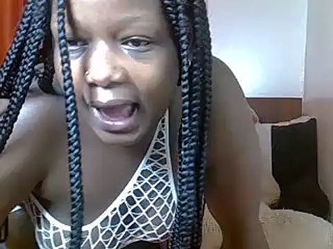 Snapshot of freaky_juicy chatting on March 2025 06:54:02 AM freaky juicy online show from March 2025 06:54:02 AM