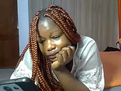 Snapshot of freaky_juicy chatting on October 2025 05:04:02 AM freaky juicy online show from October 2025 05:04:02 AM