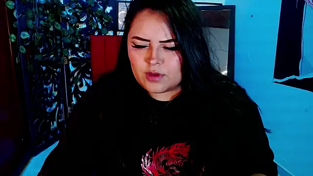 Snapshot of moon_sunflower chatting on December 2025 11:14:02 PM moon sunflower online show from December 2025 11:14:02 PM