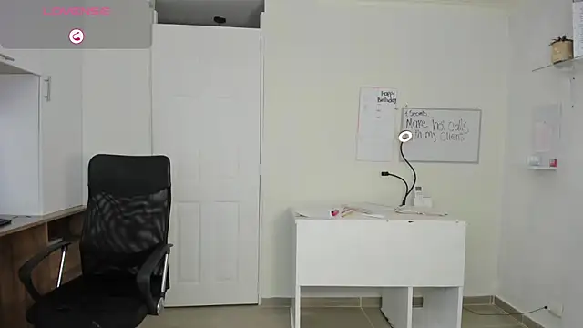 Snapshot of susana_monroy chatting on October 2025 06:41:01 PM susana monroy online show from October 2025 06:41:01 PM