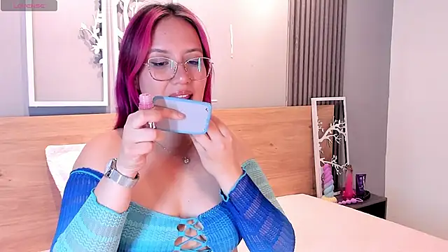 sweet--emily online show from November 2025 05:07:01 AM