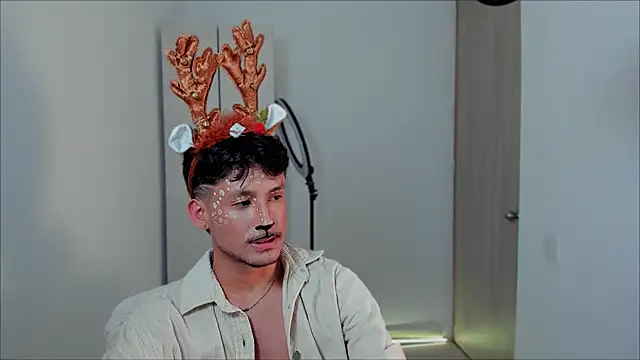 dimitri targaryen online show from December 2024 02:23:01 AM