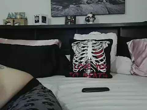 CrystalLakeXO online show from February 2025 05:19:02 AM