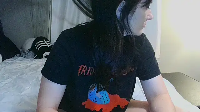 CrystalLakeXO online show from March 2026 02:35:01 AM