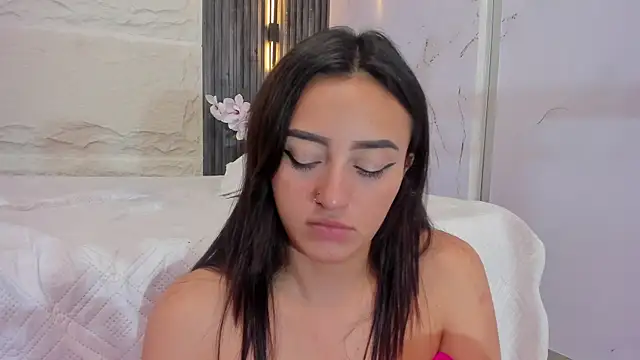Lesly sexy4u online show from June 2026 06:52:02 AM