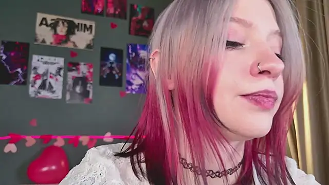 Snapshot of arielabradberry chatting on February 2026 02:24:01 PM arielabradberry online show from February 2026 02:24:01 PM