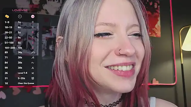 Snapshot of arielabradberry chatting on February 2026 02:25:02 PM arielabradberry online show from February 2026 02:25:02 PM