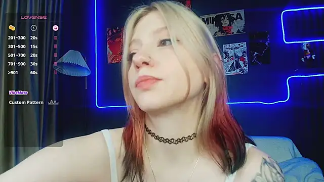 arielabradberry online show from March 2026 02:12:02 PM