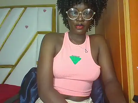 cutesmiling online show from March 2025 05:11:01 AM