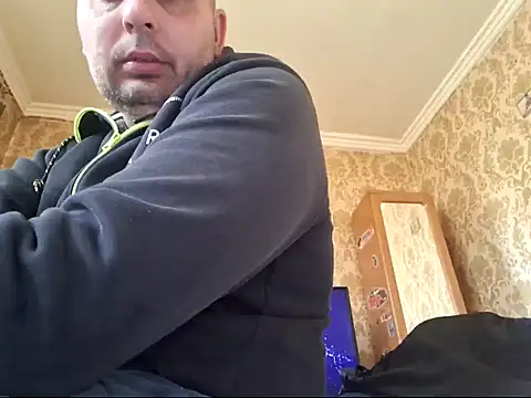 Snapshot of Basszos88i chatting on December 2024 09:39:02 AM Basszos88i online show from December 2024 09:39:02 AM