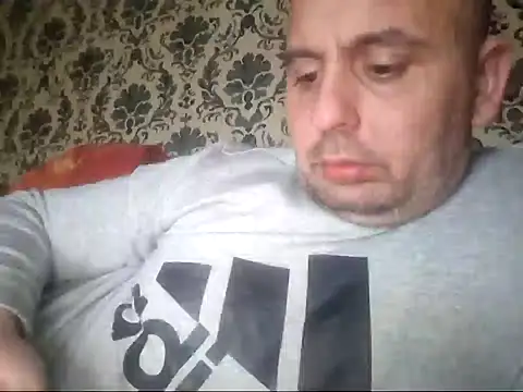 Snapshot of Basszos88i chatting on January 2025 11:24:01 PM Basszos88i online show from January 2025 11:24:01 PM