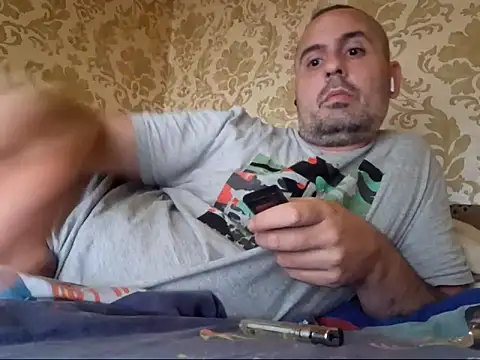 Snapshot of Basszos88i chatting on September 2025 04:11:01 PM Basszos88i online show from September 2025 04:11:01 PM