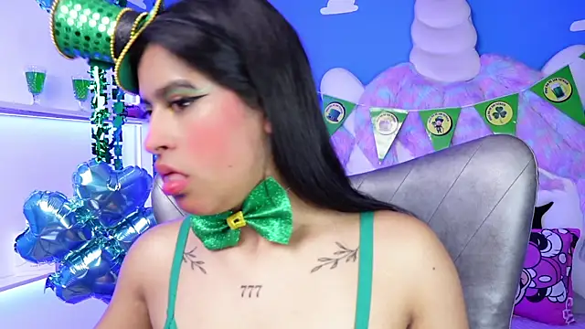 Snapshot of miss_romyna chatting on March 2025 11:00:01 AM miss romyna online show from March 2025 11:00:01 AM