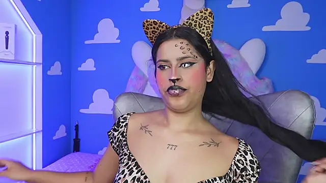 Snapshot of miss_romyna chatting on October 2025 11:03:01 AM miss romyna online show from October 2025 11:03:01 AM