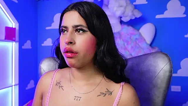 Snapshot of miss_romyna chatting on May 2026 11:07:02 AM miss romyna online show from May 2026 11:07:02 AM