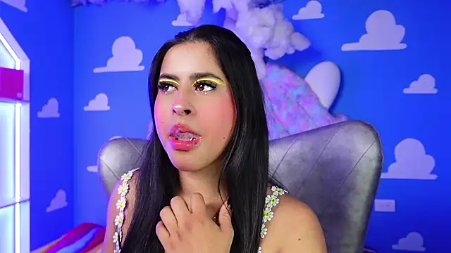 Snapshot of miss_romyna chatting on May 2026 11:06:02 AM miss romyna online show from May 2026 11:06:02 AM
