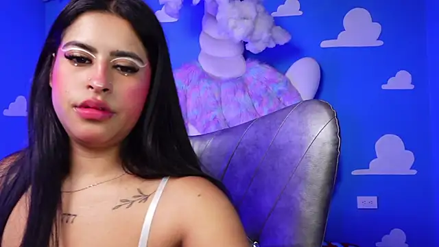 Snapshot of miss_romyna chatting on May 2026 11:07:01 AM miss romyna online show from May 2026 11:07:01 AM