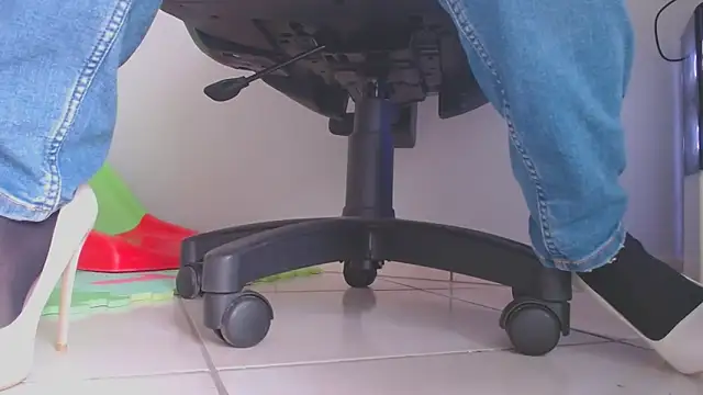 angeldevil193 online show from February 2025 02:13:02 PM