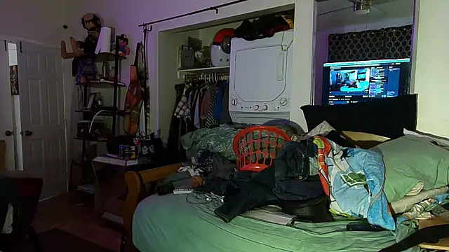 badboybrad11 online show from October 2025 01:02:02 AM